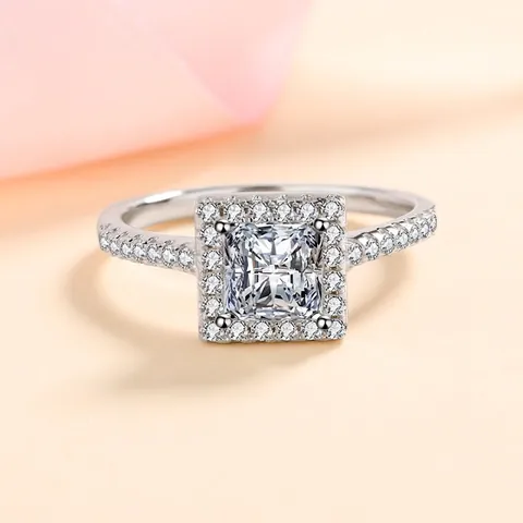 Lussuoso Anello in Argento Sterling 925 Con Moissanite Taglio Princess per Donna Brillante Zirconia Halo Anello di Fidanzamento Gioielli