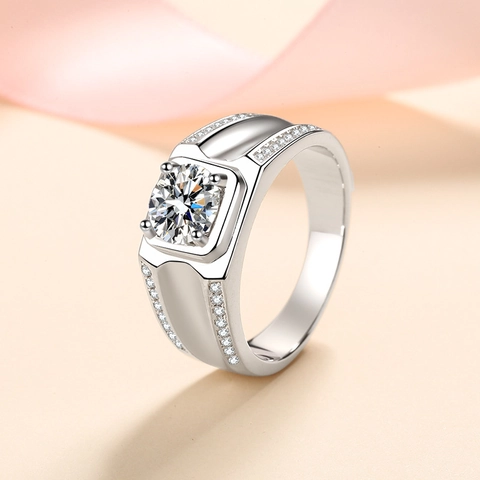 Bague de Luxe en Argent Sterling 925 Homme Moissanite Zirconia Incrusté Bande Large Vintage Style Affaires Bijoux