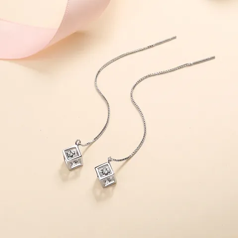 Boucles d'Oreilles à Pampilles en Argent Sterling 925 Moissanite pour Femmes Boucles d'Oreilles Longues à Chaîne en Forme de Cube Géométrique Creux Bijoux Cadeau