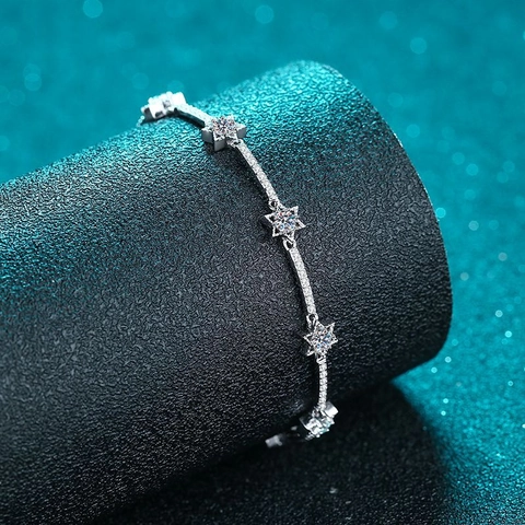 925 Sterling Silver Moissanite Star Bracelet For Women Hexagram Inlaid Elegant Star Shaped Link Bracelet Jewelry Gift