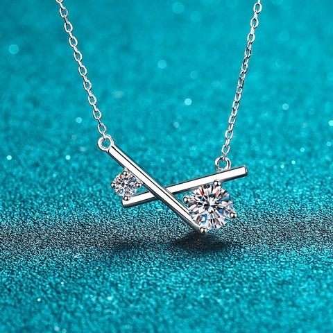 Collana con Ciondolo a Croce in Moissanite in Argento Sterling S925 per Donna Design Geometrico a X Gioielli di Moda