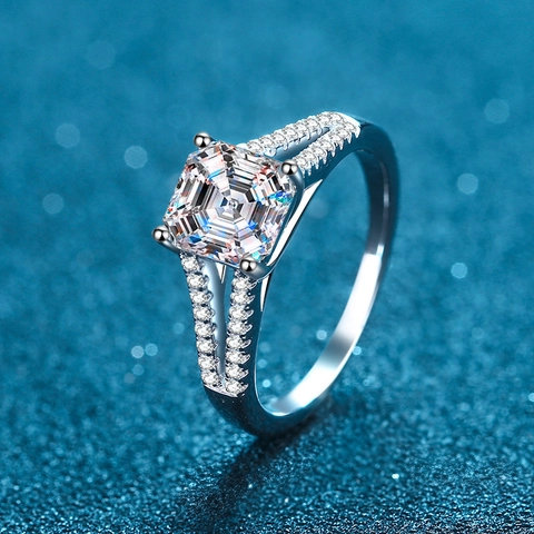 Luxury S925 Sterling Silver Asscher Cut Moissanite Ring For Women Split Shank Zirconia Engagement Ring Fine Jewelry