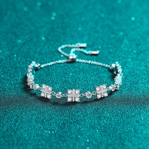 925 Sterling Silver Moissanite Adjustable Bracelet For Women Flower Shape Elegant Jewelry Gift Sparkling Charm Bracelet