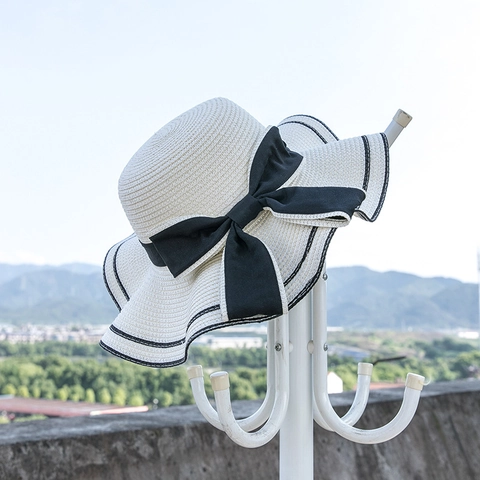 Cappello da Sole in Paglia di Carta da Donna Con Tesa Larga Ondulata Fiocco Nero Stile Coreano Elegante Cappello di Paglia da Spiaggia Pieghevole