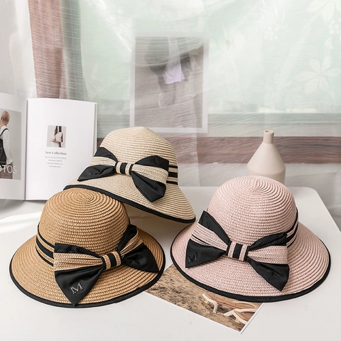 Women Elegant Papyrus Straw Hat Summer Sun Protection Beach Hat With Large Bowknot Letter Decor Breathable Ribbon Sun Hat