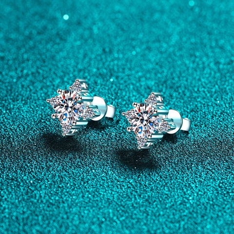 Orecchini a Bottone Moissanite in Argento Sterling S925 per Donna Quadrifoglio Fortunato Stella Brillante Gioielli Moissanite Regalo