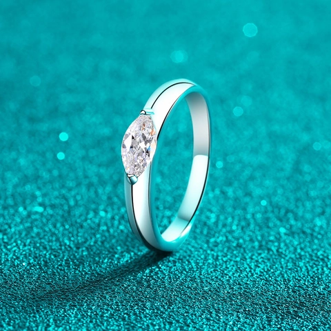 Bague en Argent Sterling 925 Taille Marquise Moissanite pour Femmes Design Minimaliste Zirconia Engagement Mariage Bijoux Bague