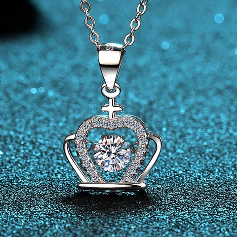 925 Sterling Silver Crown Heart Moissanite Pendant Necklace For Women Dancing Stone Clavicle Chain Fashion Jewelry Accessory