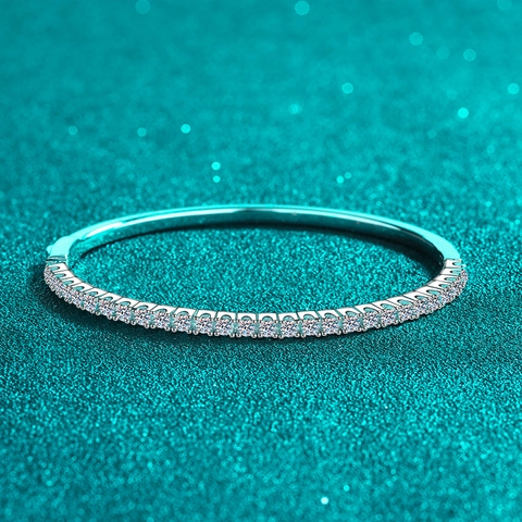 925 Sterling Silver Bangle For Women Full Inlaid Moissanite Bracelet Light Luxury High-End Gypsophila Pave Hand Ring Jewelry
