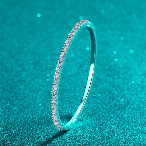 925 Sterling Silver Bangle For Women Full Inlaid Moissanite Bracelet Light Luxury High-End Gypsophila Pave Hand Ring Jewelry