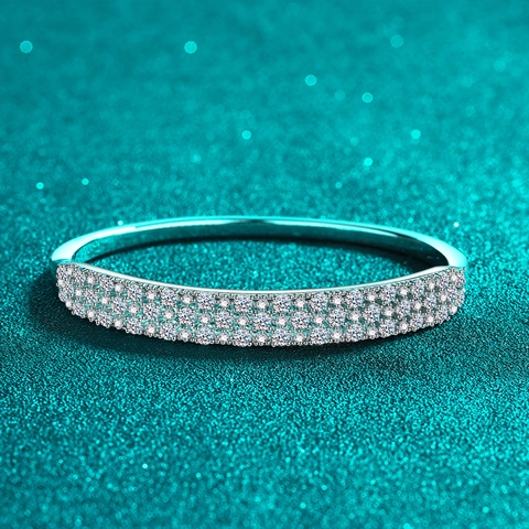 Elegante Bracciale Rigido in Argento Sterling 925 Pavé Completo Moissanite per Donna Semplice Design di Fascia Alta Gioielli