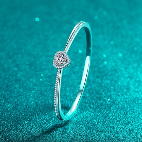 925 Sterling Silver Moissanite Heart Bangle Bracelet For Women 1.45ct Heart Cut Blue White Moissanite Elegant Jewelry Gift