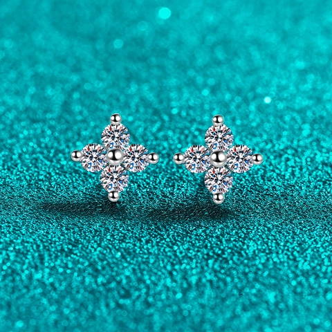 Pendientes de Botón de Plata de Ley 925 Moissanita para Mujer Diseño de Flor Estrella Trébol Pendientes de Moissanita de 0.8ct