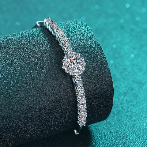 925 Sterling Silver Moissanite Round Halo Bracelet Sparkling Full Diamond Bangle Fashion Jewelry Gift For Women Girlfriend