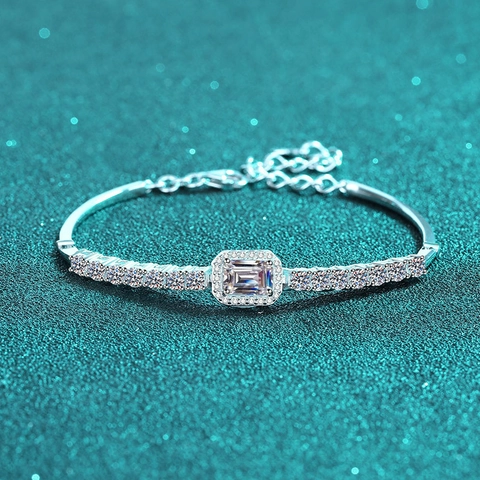 Luxury 925 Sterling Silver Moissanite Bracelet For Women Emerald Radiant Cut Blue White Stone Elegant Adjustable Hand Jewelry
