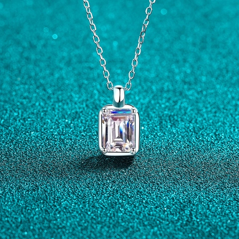 Collana con Pendente in Argento Sterling 925 Moissanite per Donna Zirconia Quadrato Taglio Smeraldo Minimalista Gioielli