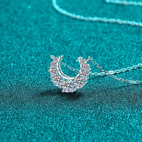 S925 Sterling Silver Moissanite Necklace Crescent Horseshoe Smile Pendant Elegant Clavicle Chain Fine Jewelry For Women