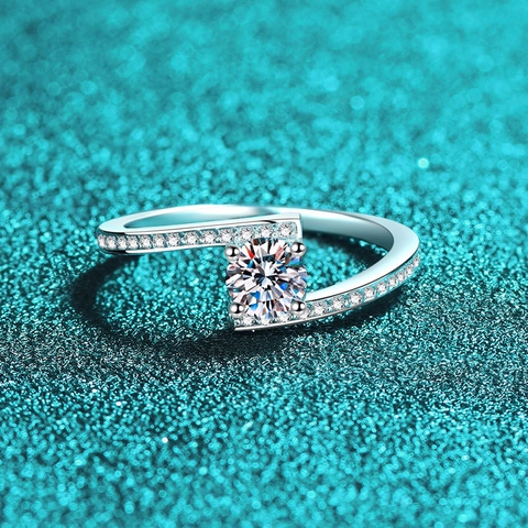 Luxury 925 Sterling Silver Moissanite Ring For Women Bypass Design Round Cut Zirconia Pave Stone Minimalist Finger Ring Jewelry Gift