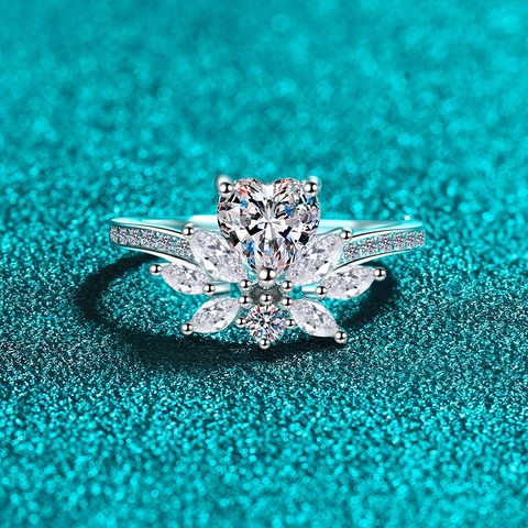 Anillo de Plata de Ley 925 con Moissanita de Corazón Elegante Racimo Floral Marquesa Pavé Compromiso de Boda para Mujer