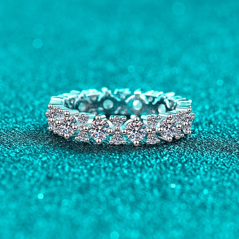 Luxury 925 Sterling Silver Moissanite Eternity Ring Full Diamond Inlaid Minimalist Finger Ring For Women Fine Jewelry