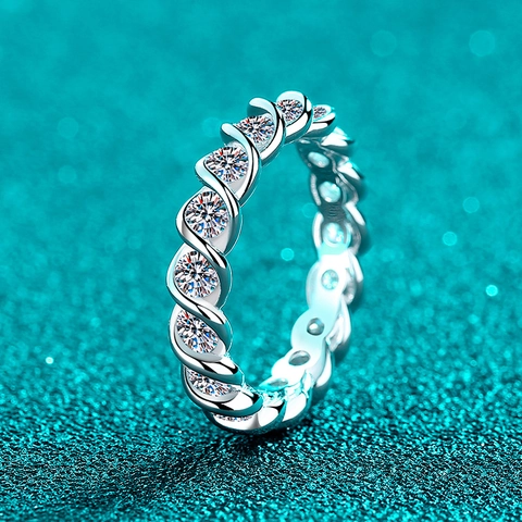 Anello Moissanite in Argento Sterling S925 per Donna Eternity Band a Torsione Brillanti Strass Gioielli alla Moda Regalo