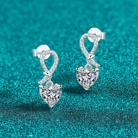 Boucles d'oreilles Clous en Argent Sterling 925 avec Cœur en Moissanite Élégantes Boucles d'oreilles Pendantes avec Nœud en Zirconia pour Femmes Bijoux