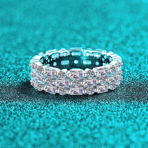 Luxury 925 Sterling Silver Moissanite Eternity Ring For Women Triple Row Emerald Round Cut Wedding Band Finger Ring Jewelry