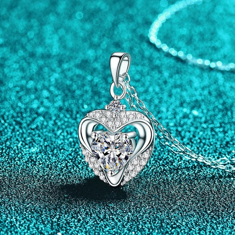 S925 Sterling Silver Moissanite Heart Necklace For Women Luxury Hollow Heart Pendant Clavicle Chain Jewelry Valentine Gift