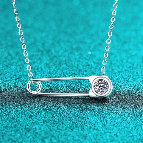 Collana con Pendente a Spilla da Balia in Argento Sterling 925 Moissanite per Donna Gioielli con Catena a Graffetta Sottile Minimalista