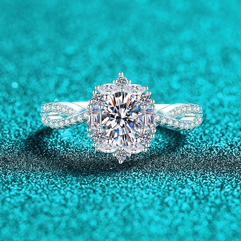 Luxury 925 Sterling Silver Moissanite Ring For Women Oval Round Zirconia Cluster Halo Twist Shank Engagement Wedding Jewelry