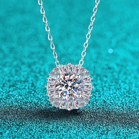 925 Sterling Silver Moissanite Zirconia Pendant Necklace For Women Luxury Sunflower Halo Baguette Cut Commuter Jewelry