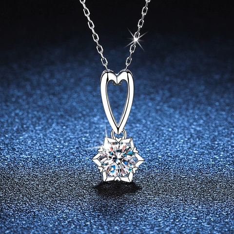 Collar De Plata De Ley S925 Corazón Copo De Nieve Con 1 Quilate Moissanita Para Mujer Elegante Cadena De Clavícula Diamantes De Imitación Joyería Regalo