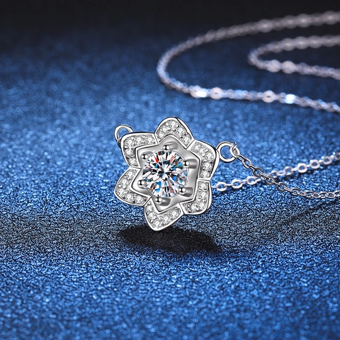 S925 Sterling Silver Moissanite Camellia Pendant Necklace Elegant Flower Rhinestone Jewelry For Women Wedding Jewelry