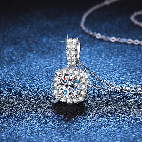 925 Sterling Silver Square Halo Pendant Necklace D Color Round Moissanite Rhinestone Geometric Chain Fine Jewelry For Women