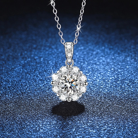 Collana a Girasole in Argento Sterling 925 con Moissanite per Donna Collana con Ciondolo Halo Gioielli Raffinati Regalo Anniversario