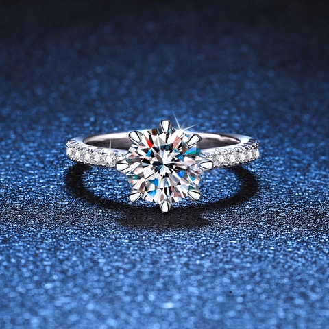 Anello in Argento Sterling 925 Con Moissanite per Donna Placcato Platino Classico Sei Griffe Corona Grande Moissanite Anello di Fidanzamento Matrimonio Gioielli
