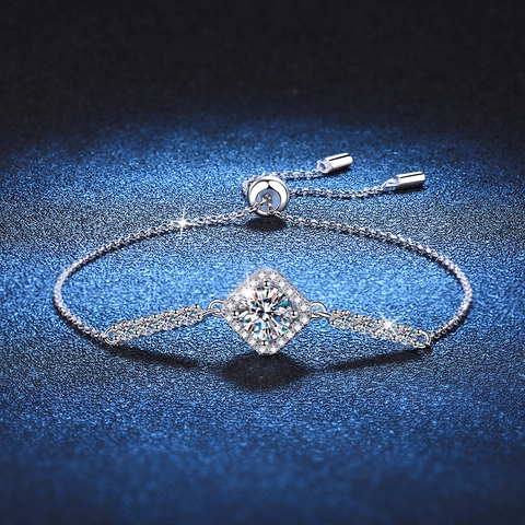Luxe 925 Sterling Zilver Verstelbare Bolo Armband Met Glinsterende Moissaniet Vierkante Halo Ontwerp Elegante Sieraden Voor Vrouwen Cadeau