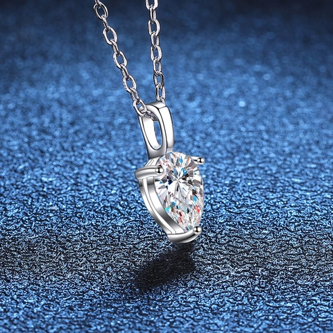 925 Sterling Silver Pear Cut Moissanite Pendant Necklace For Women Platinum Plated Elegant Teardrop Moissanite Necklace Fine Jewelry Fashion Gift