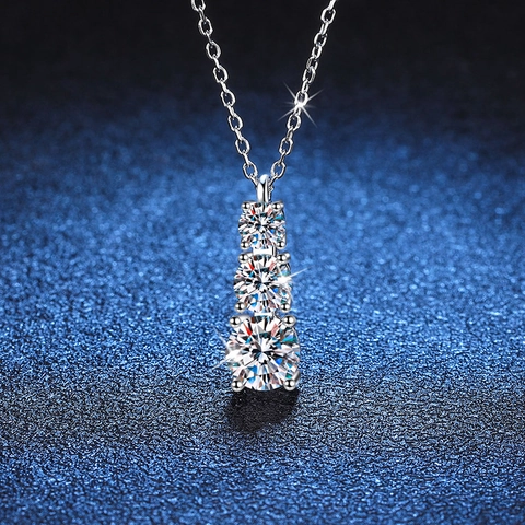925 Sterling Silver Moissanite Pendant Necklace For Women Elegant Graduated Three Stone Vertical Row Jewelry Gift