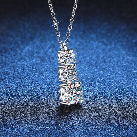 Collier Pendentif en Argent Sterling 925 Moissanite pour Femme Élégant Trois Pierres Verticales Bijoux Cadeau
