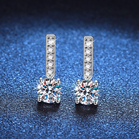 Luxury 925 Sterling Silver Moissanite Stud Earrings For Women Round Cut Sparkling Gemstone Fine Jewelry For Wedding Party Gift