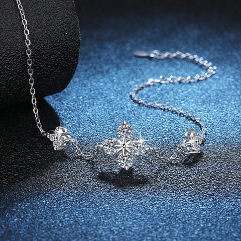 Luxus 925 Sterlingsilber Moissanit Armband Vierblättriges Kleeblatt Blume Verstellbare Kette Elegantes Schmuck Geschenk Für Damen