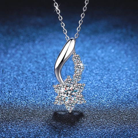 Collar de Colgante de Flor de Moissanita de Plata de Ley S925 para Mujer Collar de Girasol Brillante Joyería de Lujo