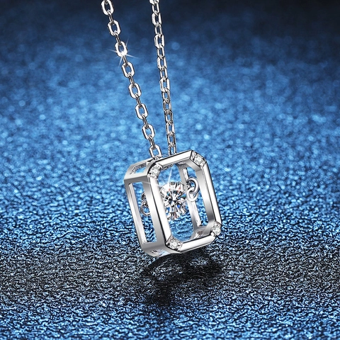 925 Sterlingsilber Tanzender Stein Moissanit Anhänger Halskette Geometrischer Rechteckiger Rahmen Moissanit Schmuck Für Damen
