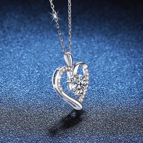 925 Sterling Silver Double Heart Pendant Necklace For Women Moissanite Zirconia Inlaid Electroplated Fashion Jewelry Gift