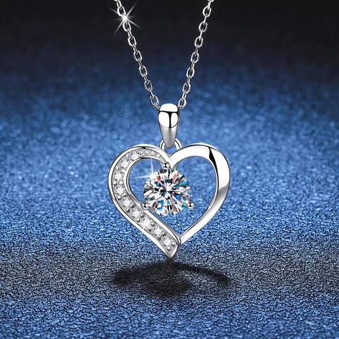 925 Sterling Silver Moissanite Heart Pendant Necklace For Women Elegant Hollow Heart Shape Neck Jewelry Sparkling Gift