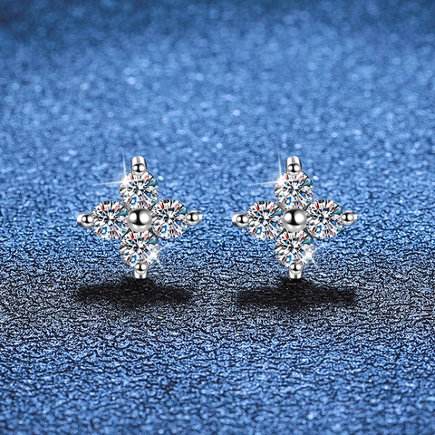 925 Sterling Silver Four-Leaf Clover Moissanite Stud Earrings For Women Light Luxury D Color Moissanite Jewelry Gift