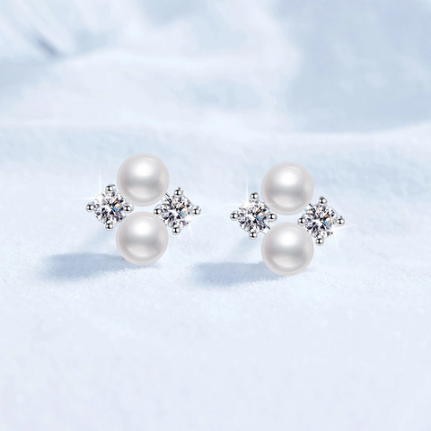 Orecchini a Bottone in Argento Sterling 925 Con Perla d'Acqua Dolce per Donna Quadrifoglio Moissanite Zirconia Gioielli