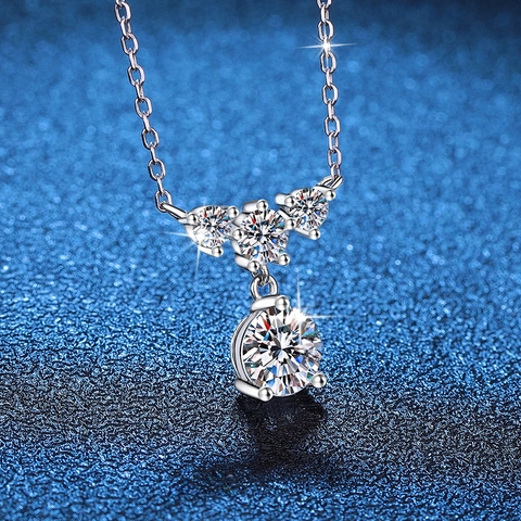 D Color Moissanite Necklace S925 Sterling Silver Tassel Pendant Jewelry Elegant Crown Shape Chain Necklace For Women Gift