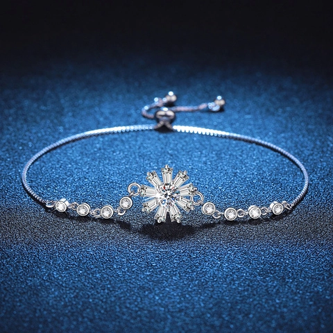 Luxury S925 Sterling Silver Moissanite Sunflower Bracelet For Women Adjustable Sparkling Elegant Flower Link Jewelry Gift